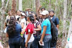 sustainable-tourism-shipstern-belize-school-visitors