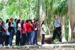 sustainable-tourism-shipstern-belize-school-class